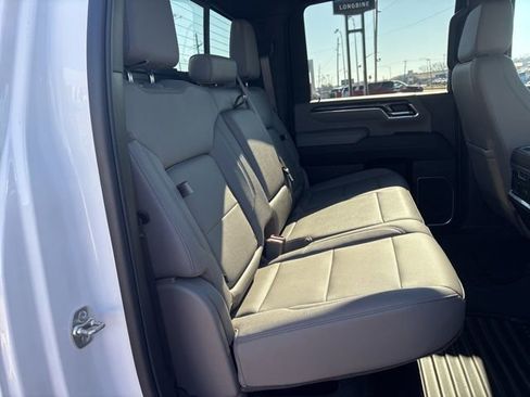 Used 2025 Chevrolet Silverado 2500 LTZ w/ Z71 Chrome Sport Edition image 15