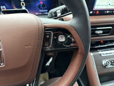 Used 2025 Lincoln Aviator Reserve w/ Jet Appearance Package image 25