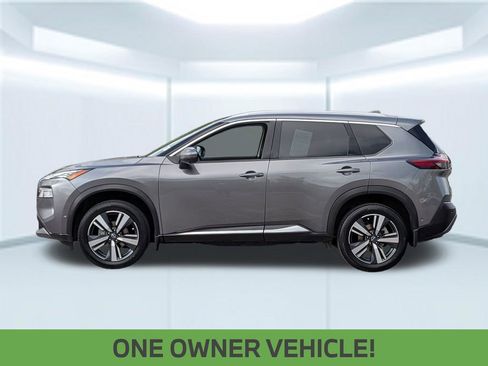 Used 2023 Nissan Rogue SL w/ SL Premium Package FWD image 2