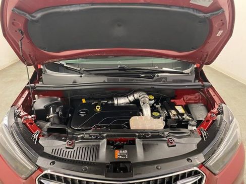 Used 2022 Buick Encore Preferred w/ Safety Package AWD/4WD image 32