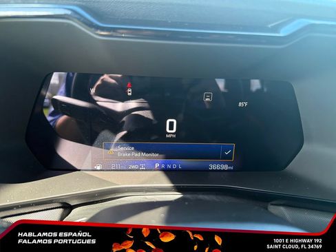 Used 2023 Chevrolet Colorado Z71 w/ Z71 Convenience Package 2 AWD/4WD image 9