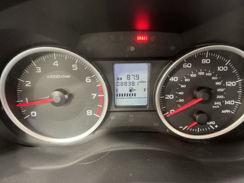 Used 2014 Subaru Forester 2.5i AWD/4WD image 15