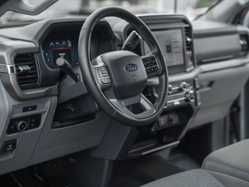 Used 2025 Ford F150 XLT w/ Equipment Group 301A Standard image 28