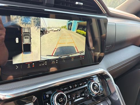 Used 2024 GMC Sierra 1500 Denali w/ Technology Package image 27