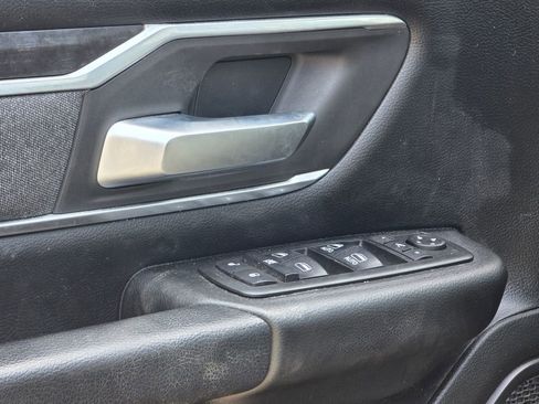 Used 2019 RAM 1500 Big Horn image 14