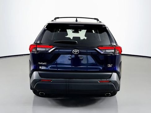 Used 2025 Toyota RAV4 XLE w/ Convenience Package image 5
