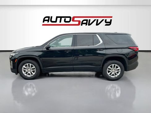 Used 2023 Chevrolet Traverse LS FWD image 4