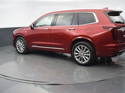Certified 2024 Cadillac XT6 Premium Luxury w/ Platinum Package AWD/4WD image 3