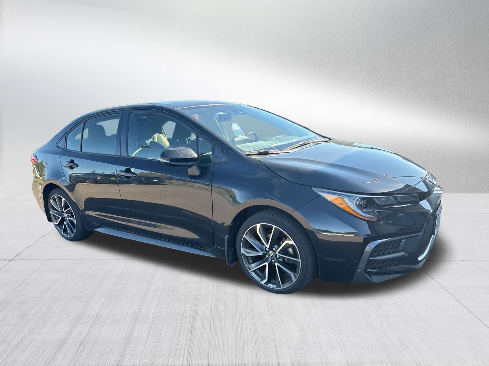 Used 2022 Toyota Corolla SE FWD image 5