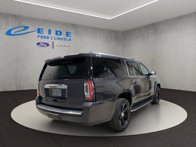 Used 2016 GMC Yukon XL Denali w/ Open Road Package AWD/4WD image 10