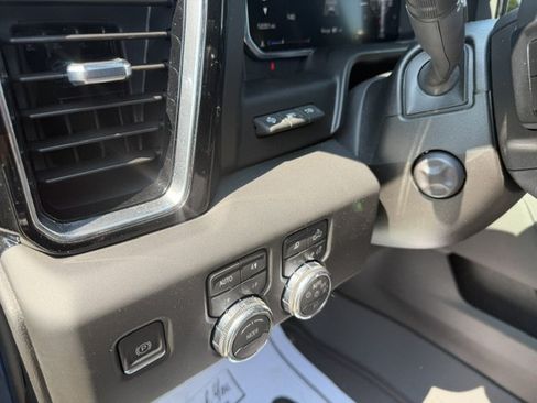 Used 2026 GMC Sierra 1500 Denali w/ Denali Reserve Package AWD/4WD image 16