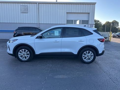 New 2026 Ford Escape Active image 6