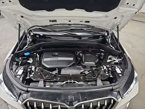 Certified 2025 BMW X1 xDrive28i w/ Technology Package AWD/4WD image 32