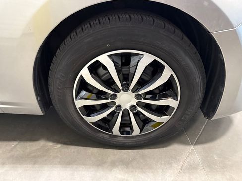 Used 2015 MAZDA MAZDA3 i Sport FWD image 15