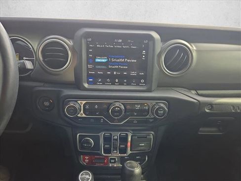 Used 2023 Jeep Wrangler Rubicon w/ Cold Weather Group image 13