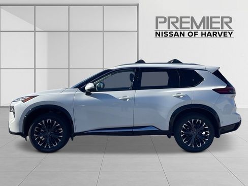 New 2026 Nissan Rogue Platinum w/ Platinum Premium Package AWD/4WD image 2