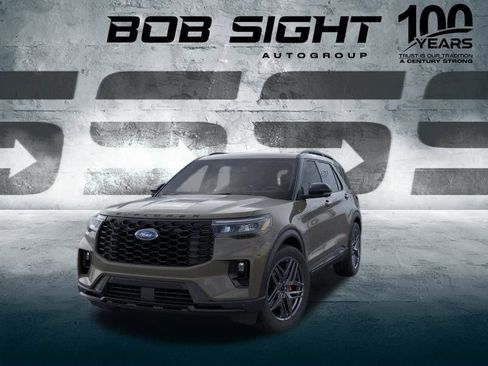 New 2026 Ford Explorer ST-Line w/ ST-Line Street Pack image 3
