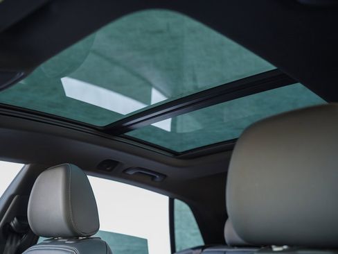 Used 2021 Audi Q8 Premium w/ Black Optic Package image 35