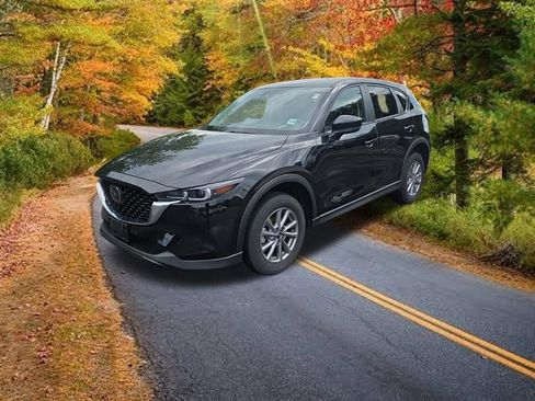 Used 2023 MAZDA CX-5 AWD 2.5 S w/ Select Package image 4