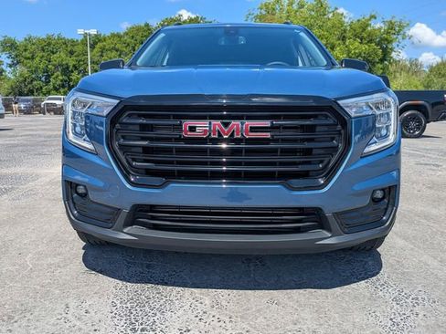 Certified 2024 GMC Terrain SLT w/ Elevation Edition FWD image 8