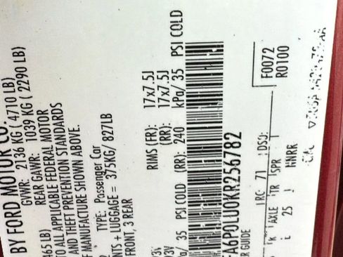 Used 2019 Ford Fusion SE image 31