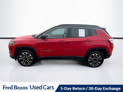 Used 2024 Jeep Compass Limited AWD/4WD image 4