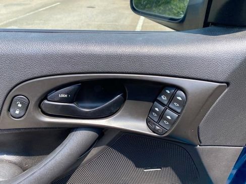 Used 2007 Ford Focus S FWD image 15