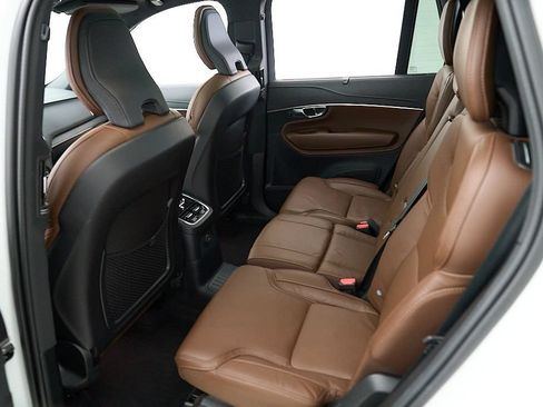 Certified 2024 Volvo XC90 T8 Ultimate AWD/4WD image 28