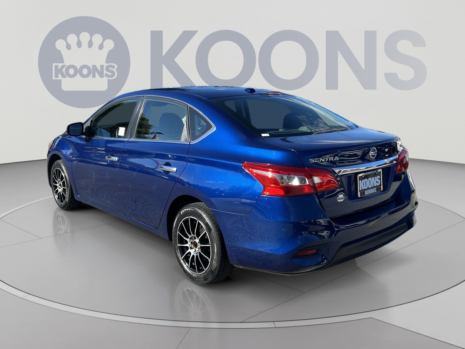 Used 2018 Nissan Sentra SV FWD image 4