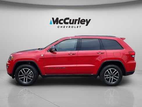 Used 2020 Jeep Grand Cherokee Trailhawk AWD/4WD image 4