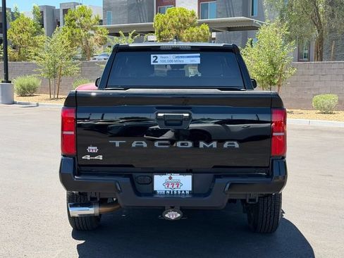 Used 2024 Toyota Tacoma SR5 AWD/4WD image 5