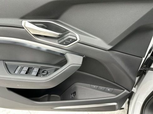 Certified 2024 Audi Q8 e-tron Premium Plus image 13