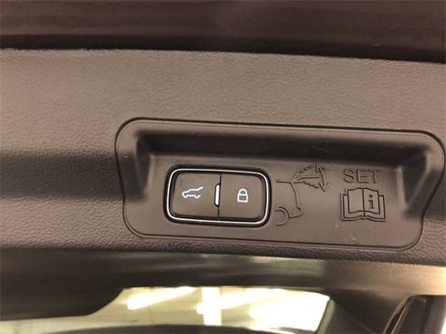 Used 2023 Ford Explorer XLT w/ Equipment Group 202A image 9