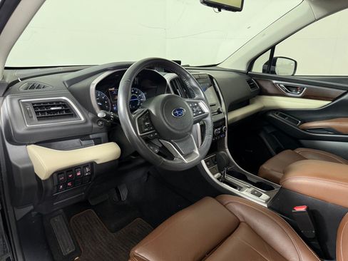 Used 2020 Subaru Ascent Touring AWD/4WD image 4