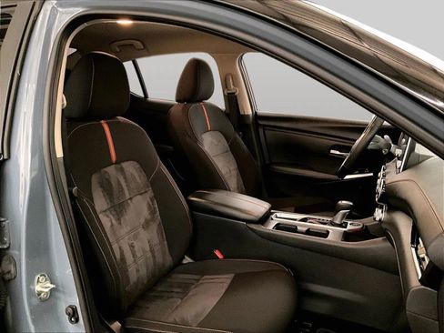 Used 2024 Nissan Sentra SR image 7