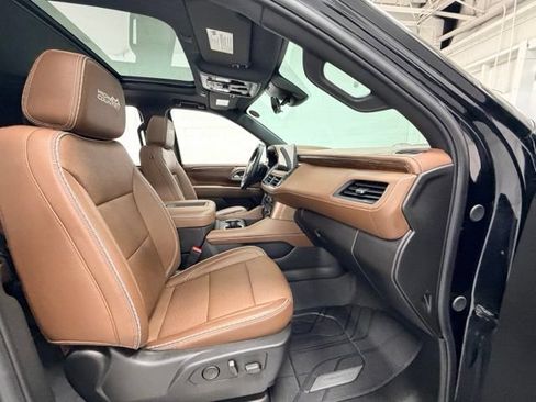 Certified 2024 Chevrolet Tahoe High Country AWD/4WD image 31