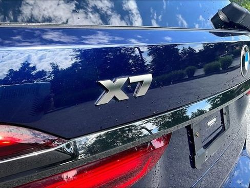 Used 2021 BMW X7 M50i AWD/4WD image 27