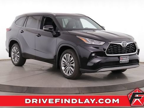 Used 2026 Toyota Highlander Platinum AWD/4WD image 1