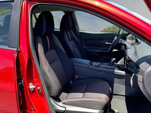 New 2026 Nissan Sentra SR w/ Floor Mat Package FWD image 11