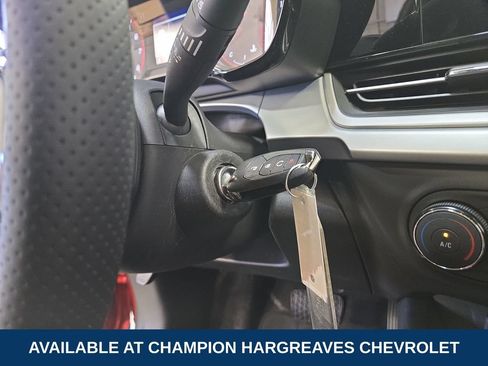 Used 2024 Chevrolet Trax RS w/ Driver Confidence Package FWD image 22
