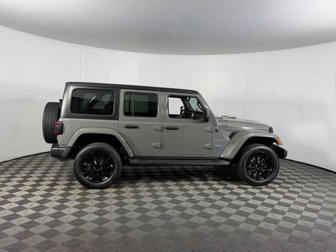 Used 2021 Jeep Wrangler Unlimited Sahara image 7