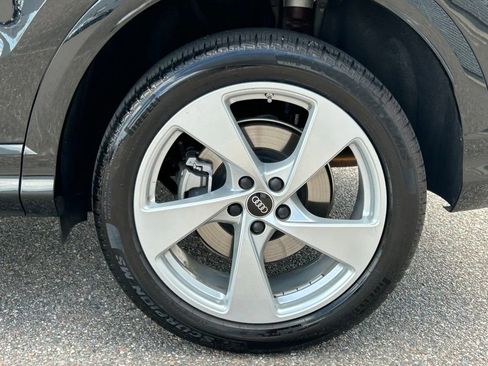 New 2025 Audi Q5 Premium Plus w/ Premium Plus AWD/4WD image 59