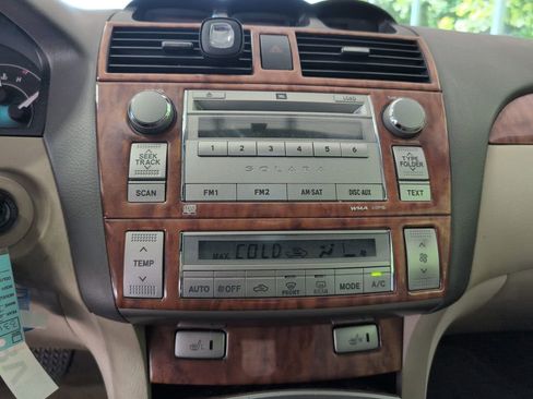 Used 2007 Toyota Solara SE FWD image 10