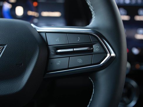 New 2026 Chevrolet Blazer EV LT image 15