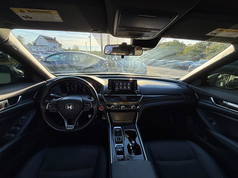 Used 2022 Honda Accord Sport image 11