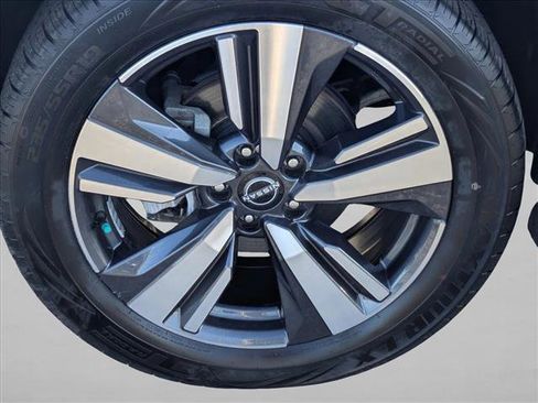 Used 2022 Nissan Rogue SL w/ SL Premium Package FWD image 25