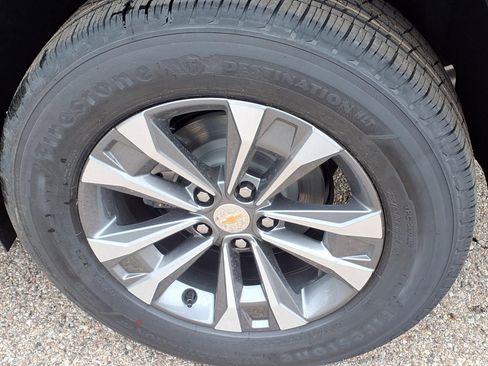 New 2026 Chevrolet Equinox LT FWD image 7