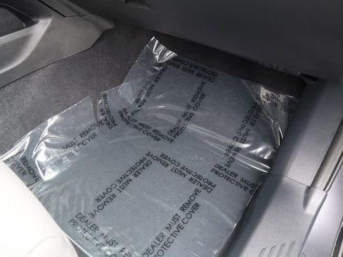 Certified 2025 Subaru Outback Limited w/ Popular Package #2 image 38