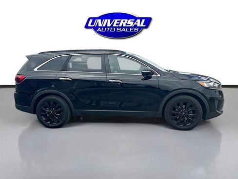 Used 2020 Kia Sorento S image 8