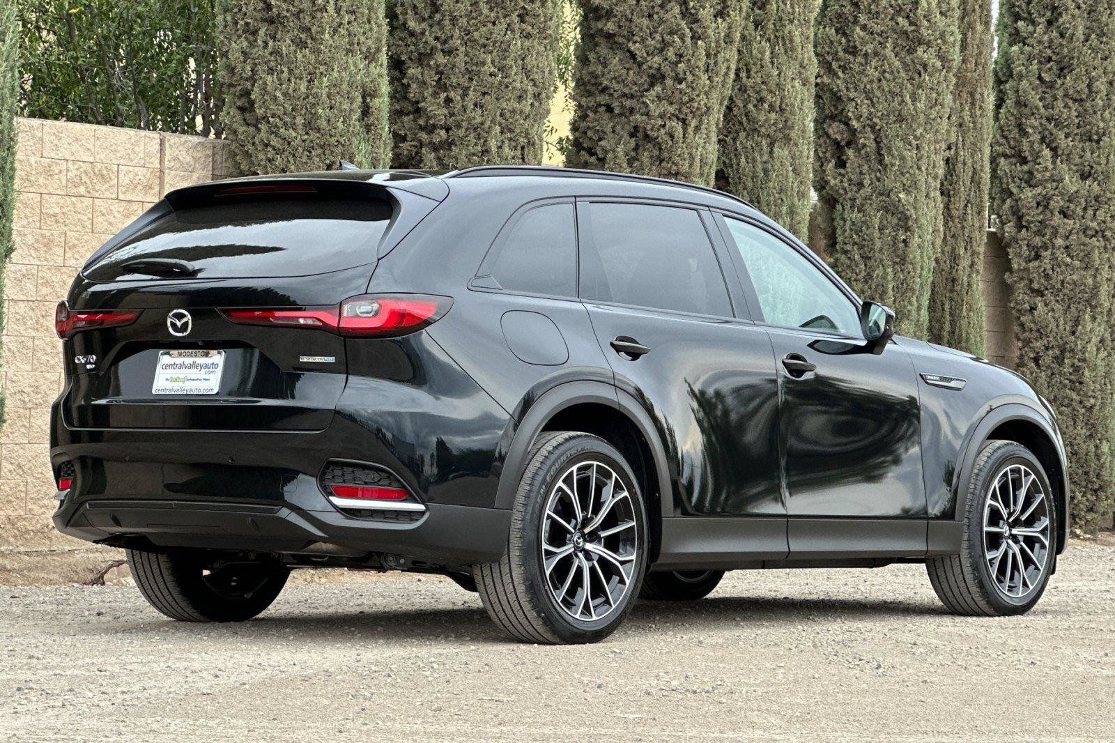 New 2025 MAZDA CX-70 Plug-In Hybrid w/ Premium Pkg AWD/4WD image 4